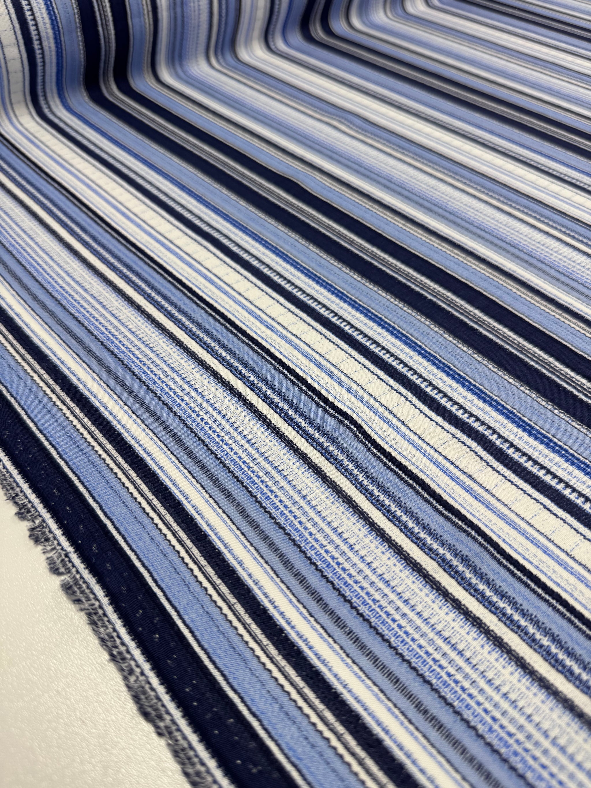 Mercerised Viscose  - Riviera Horizon - 145cm